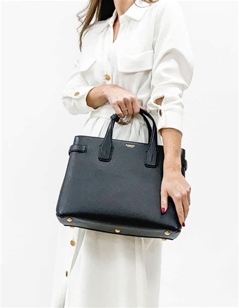 burberry medium banner bag review